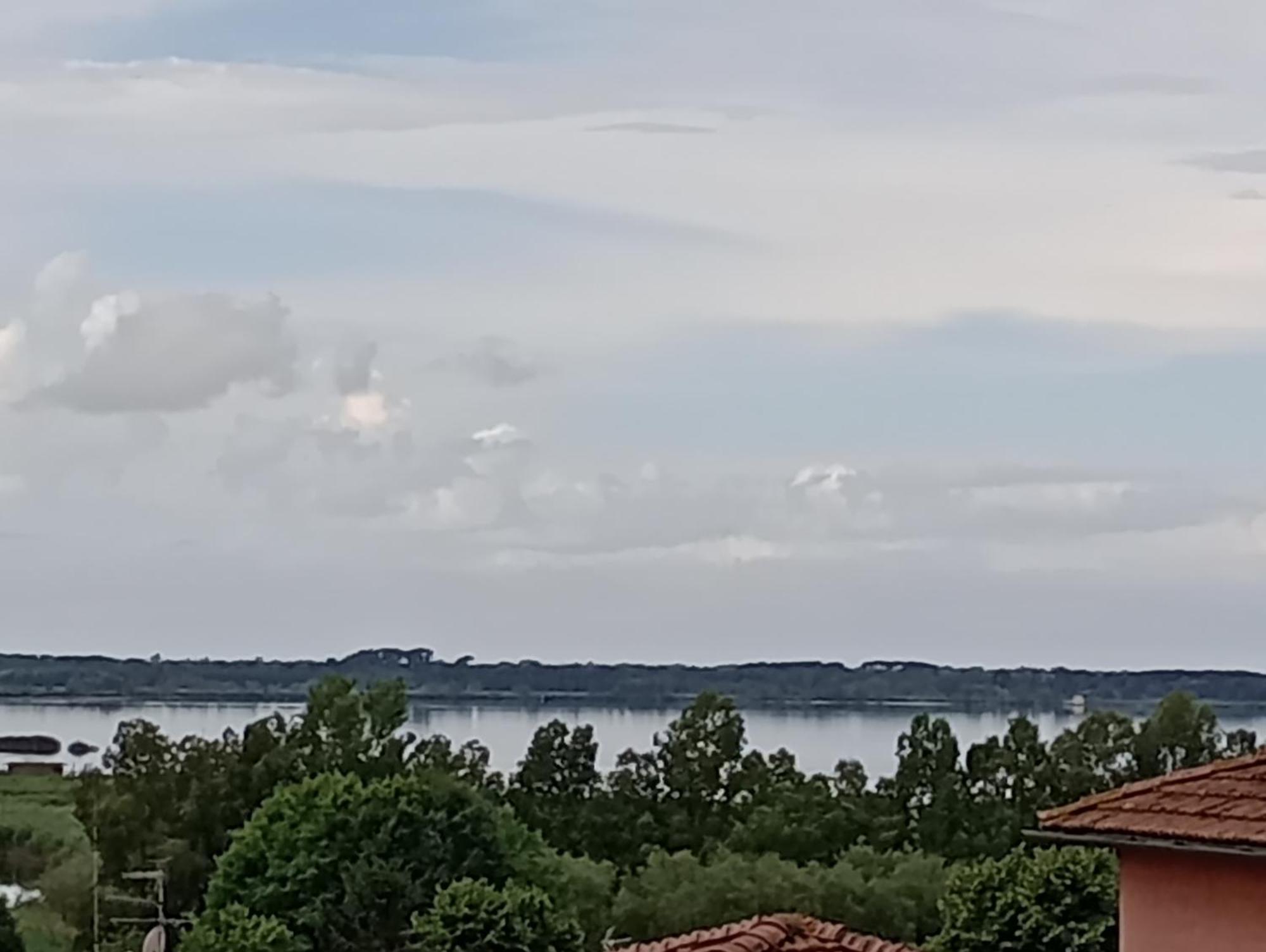 Casa Vacanze Toscana,Lago Di Massaciuccoli Εξωτερικό φωτογραφία